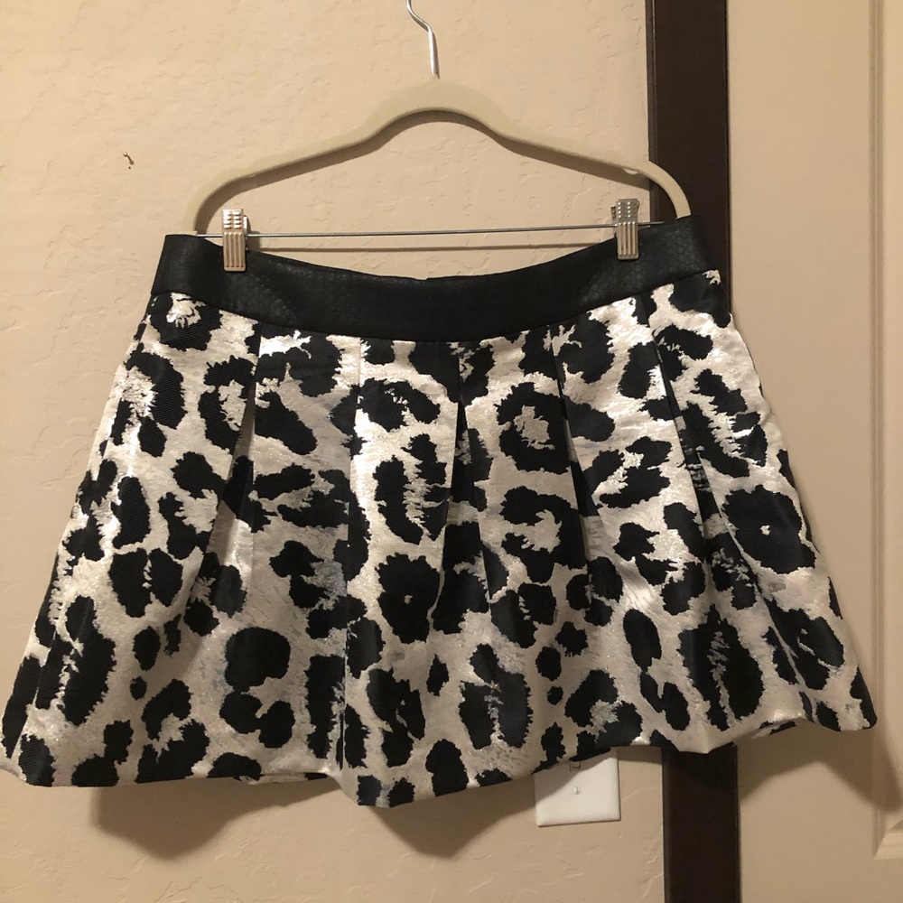 Leopard Jacquard Skirt